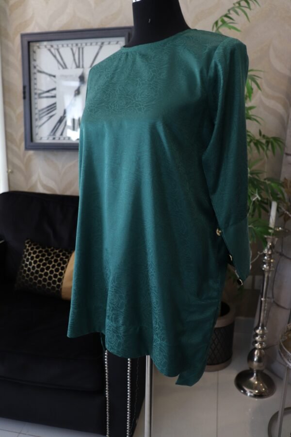 women wear