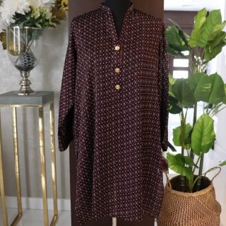 women wear