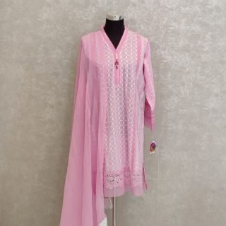women wear