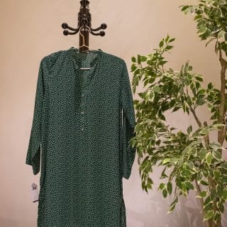 Bottle Green Dots