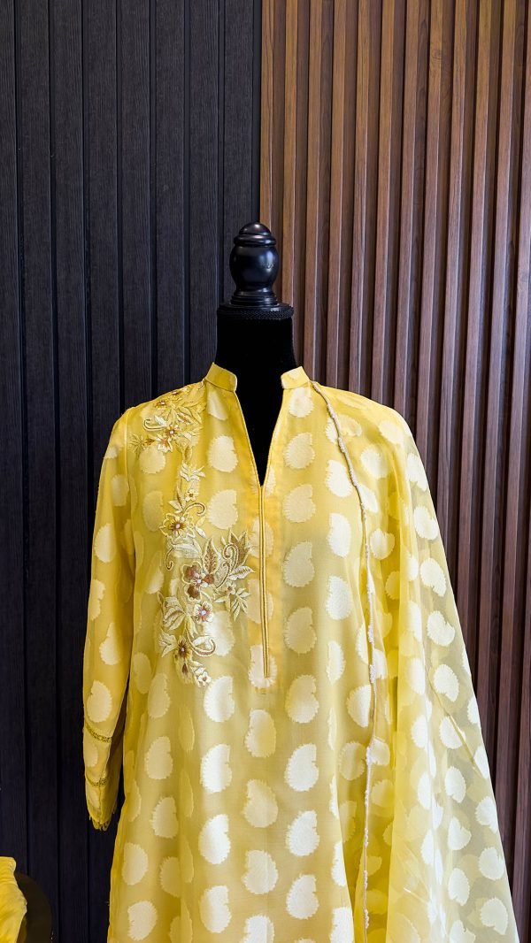 Nisa - Lemony Lemon - Image 2